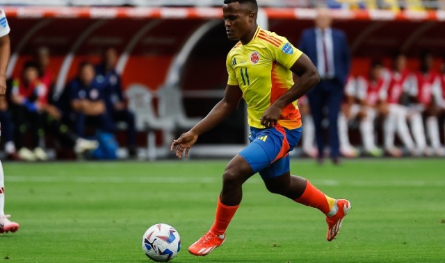 Kaiyun-记者：报价低于2000万欧元，狼队拒绝了弗鲁米嫩塞签阿里亚斯